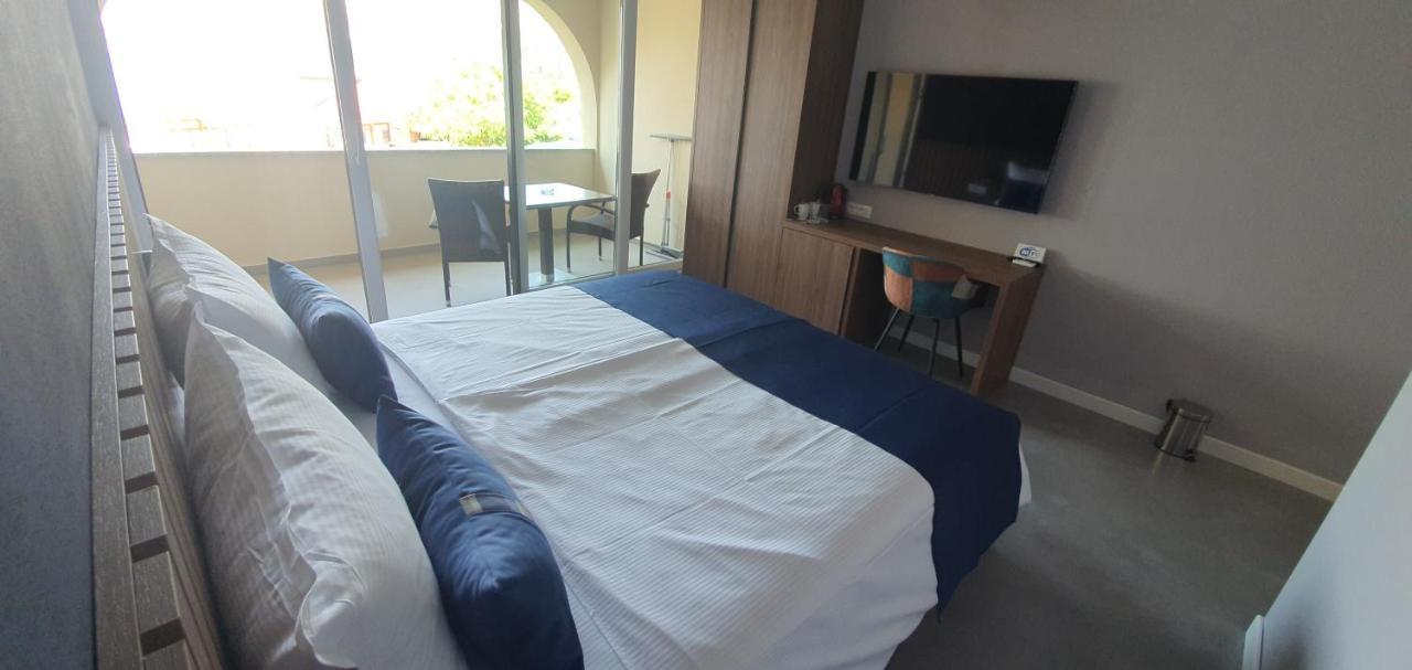 Rooms Nadia Стара Башка Экстерьер фото